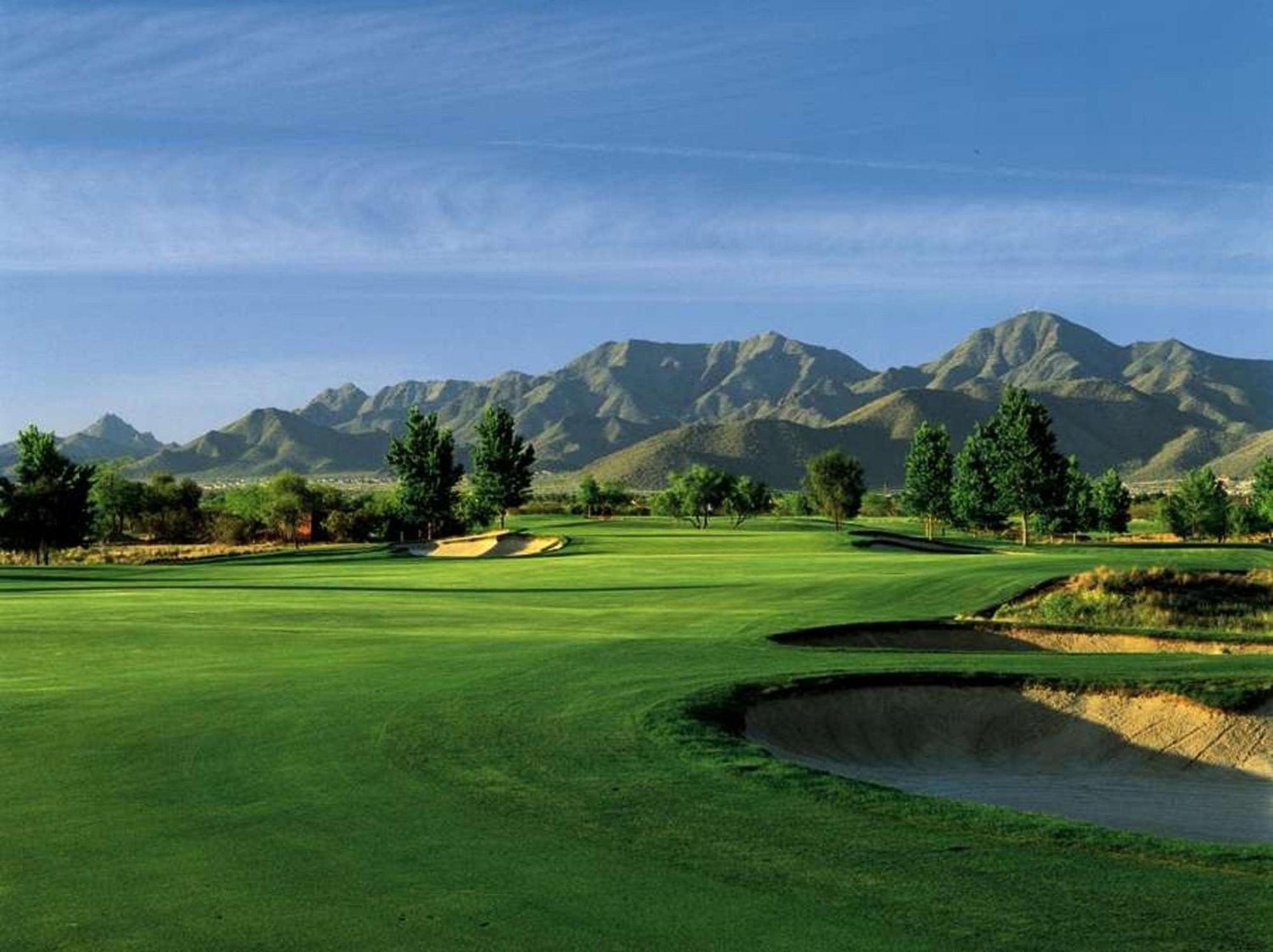 Hampton Inn & Suites Scottsdale At Talking Stick Bagian luar foto
