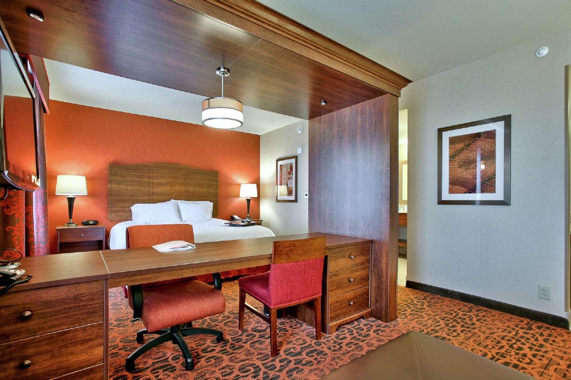 Hampton Inn & Suites Scottsdale At Talking Stick Bagian luar foto