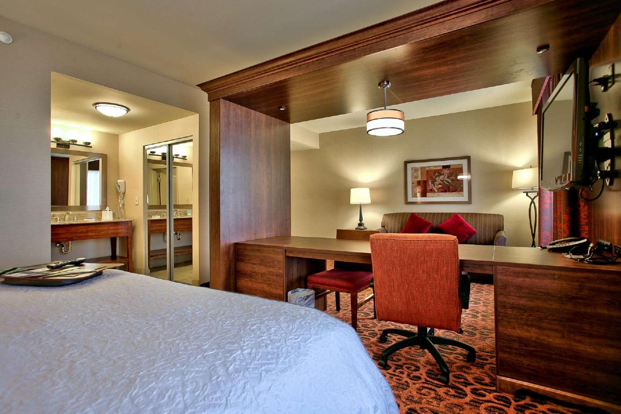 Hampton Inn & Suites Scottsdale At Talking Stick Bagian luar foto